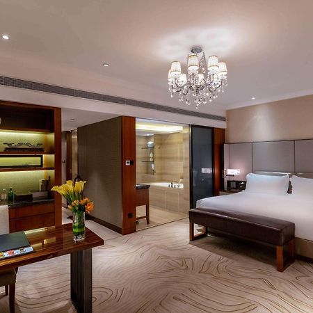 Sofitel Hangzhou Westlake - Few Steps To West Lake, With Panoramic Lake View Terrace Dış mekan fotoğraf
