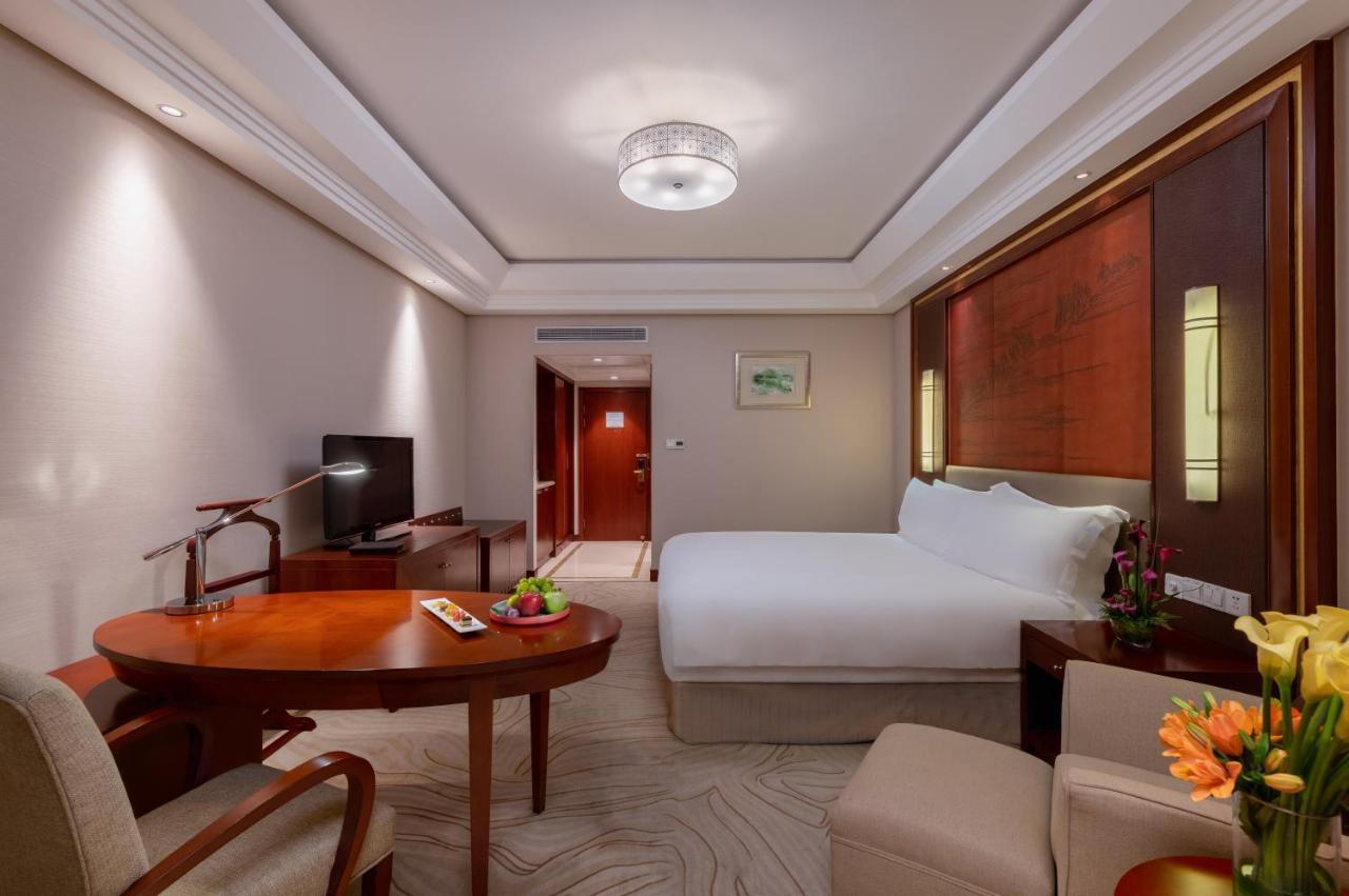 Sofitel Hangzhou Westlake - Few Steps To West Lake, With Panoramic Lake View Terrace Dış mekan fotoğraf