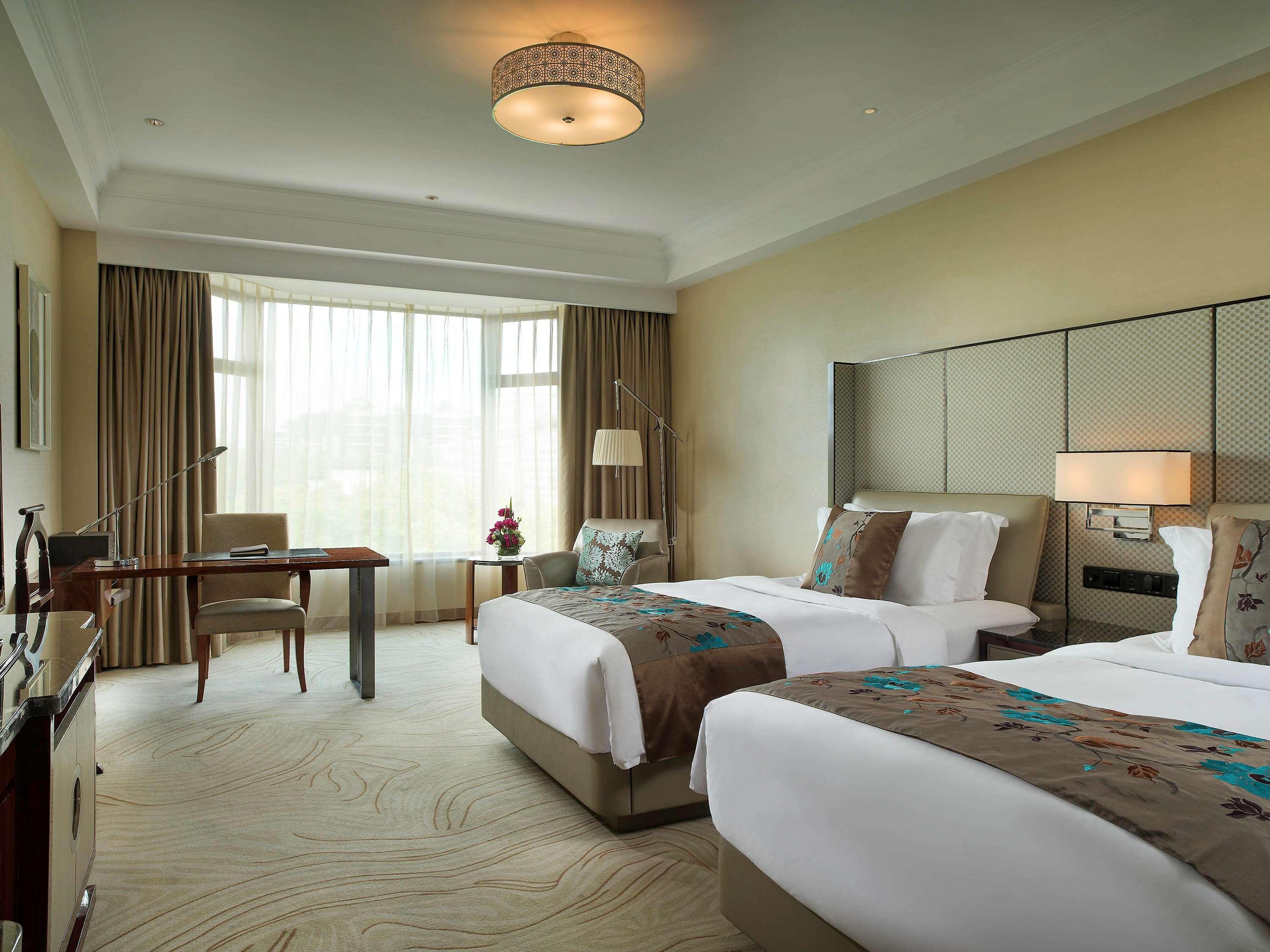 Sofitel Hangzhou Westlake - Few Steps To West Lake, With Panoramic Lake View Terrace Dış mekan fotoğraf