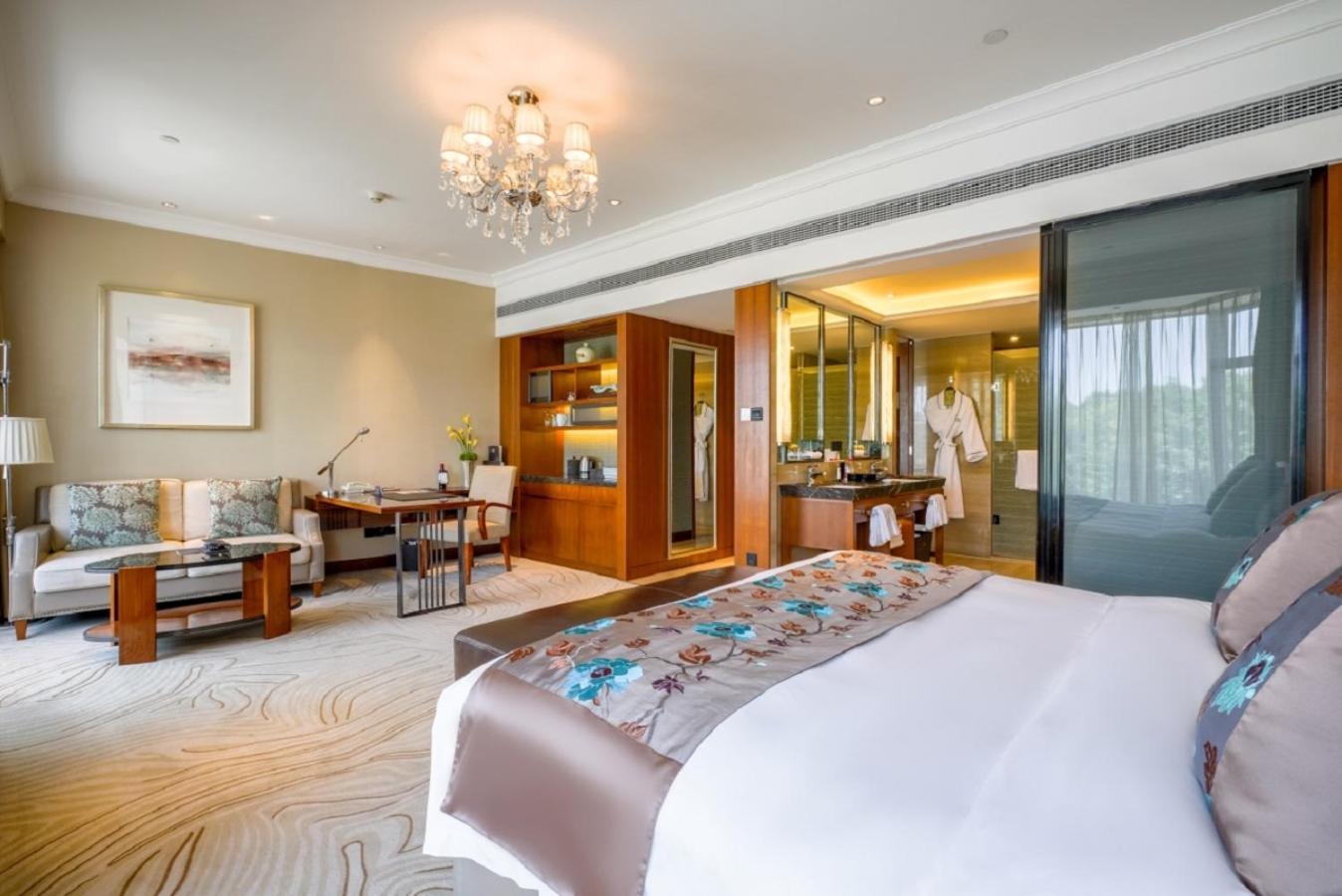 Sofitel Hangzhou Westlake - Few Steps To West Lake, With Panoramic Lake View Terrace Dış mekan fotoğraf