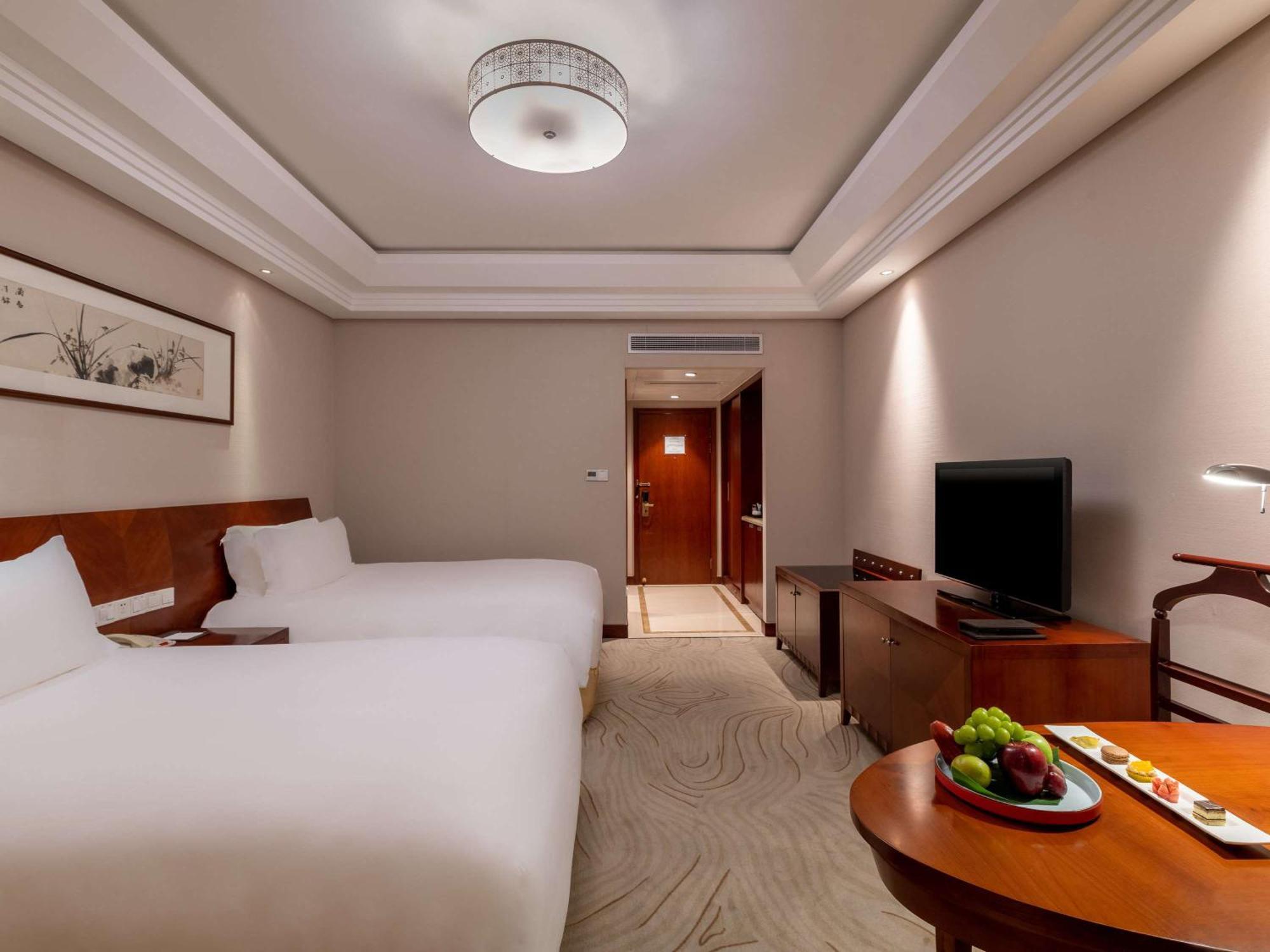 Sofitel Hangzhou Westlake - Few Steps To West Lake, With Panoramic Lake View Terrace Dış mekan fotoğraf