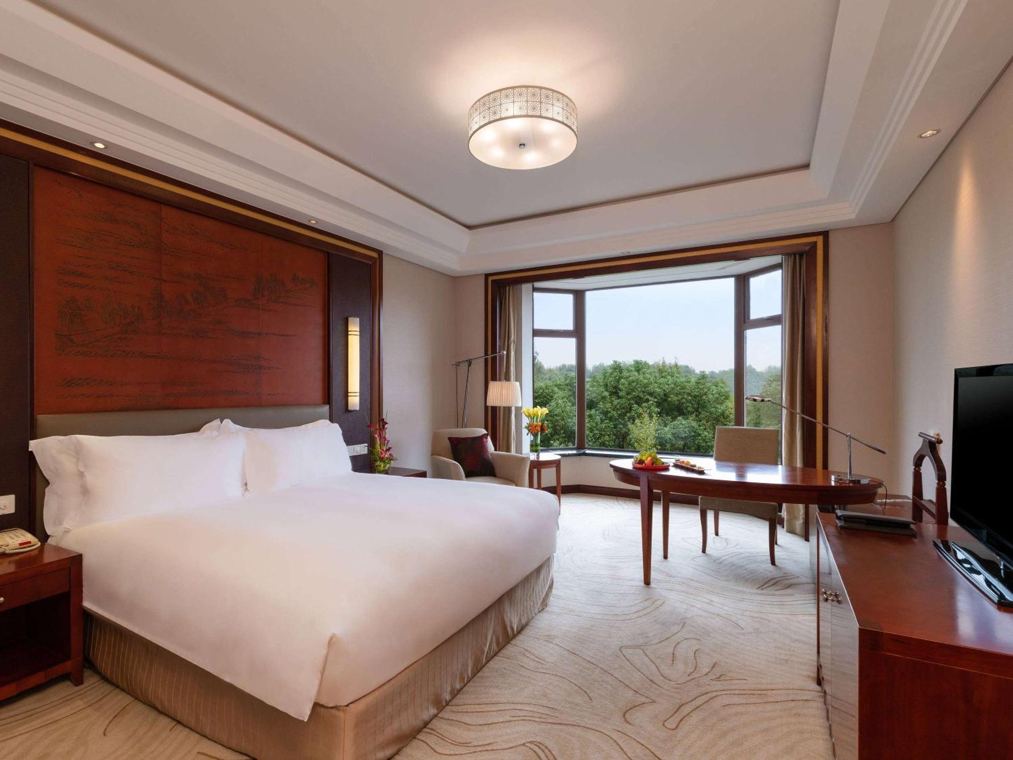 Sofitel Hangzhou Westlake - Few Steps To West Lake, With Panoramic Lake View Terrace Dış mekan fotoğraf