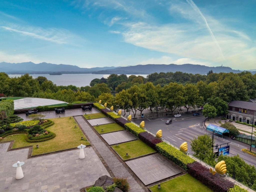 Sofitel Hangzhou Westlake - Few Steps To West Lake, With Panoramic Lake View Terrace Dış mekan fotoğraf