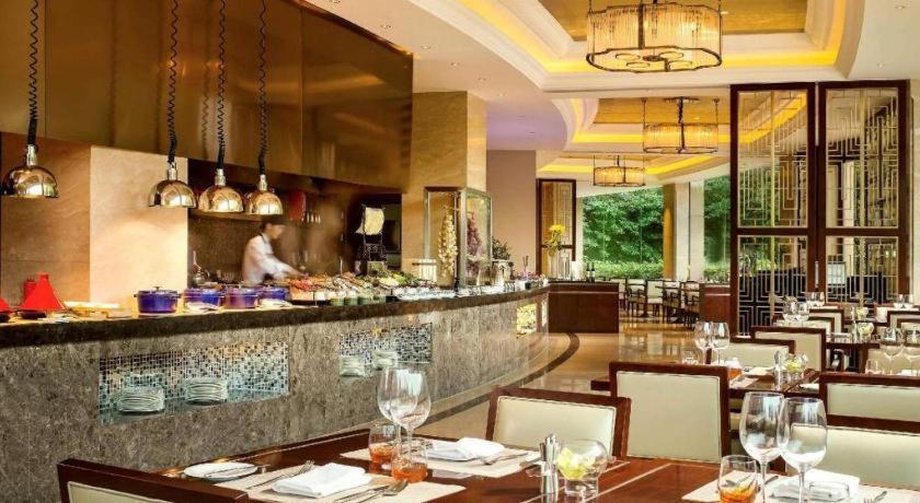 Sofitel Hangzhou Westlake - Few Steps To West Lake, With Panoramic Lake View Terrace Dış mekan fotoğraf